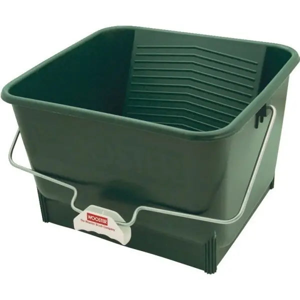 Wooster 8616 4g Bucket