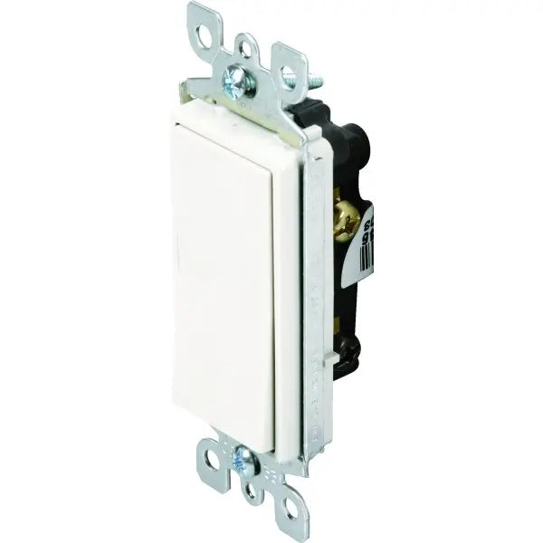 Maintenance Warehouse® 15 Amp 3-Way Decorator Wall Switch (White)